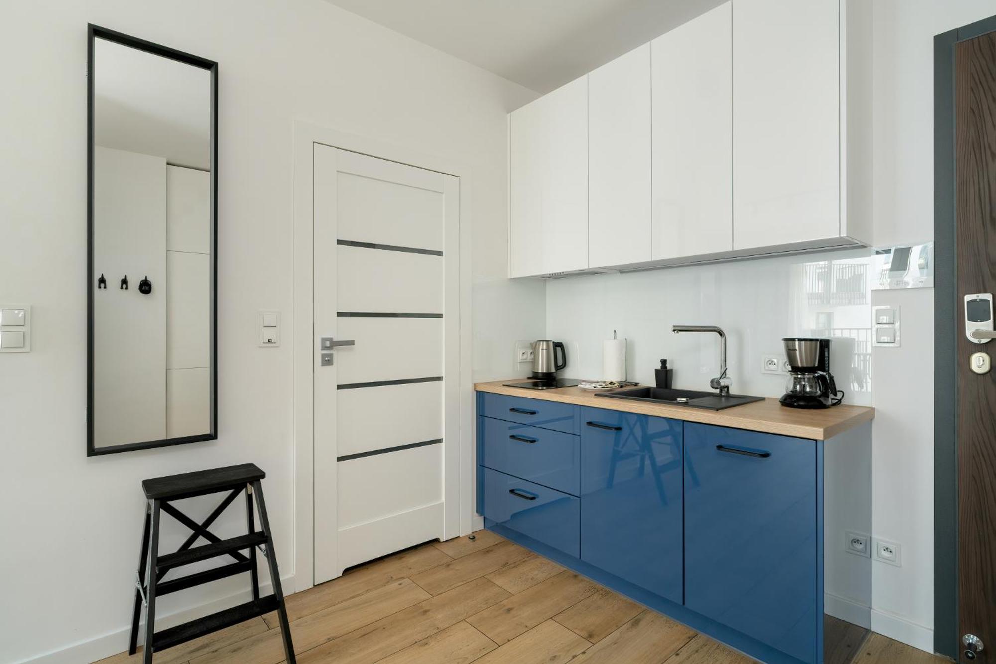 Stylish & Comfy Garbary Apartments With Parking By Noclegi Renters Poznan Ngoại thất bức ảnh